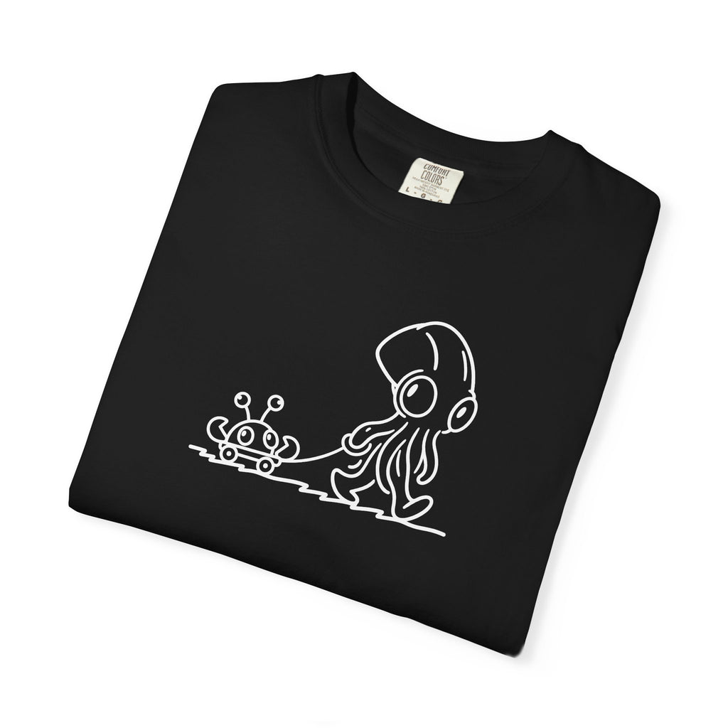 Octopus & Crab Line Art T-Shirt — Cute Minimal Marine Graphic Tee